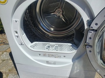 Конденсаторная сушилка Sharp KD-NCB8S7GW9