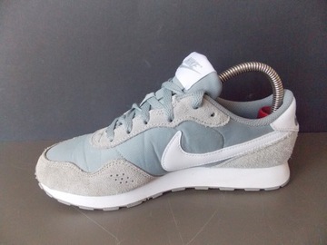 NIKE MD RUNNER 2 SKÓRA 38 - 24 CM