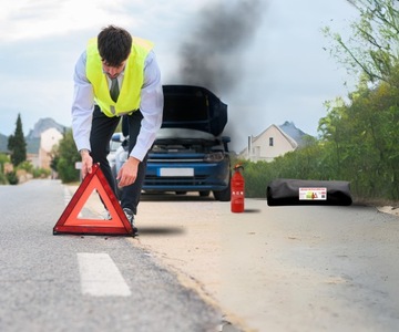 Сумка CAR SAFETY KIT с треугольным жилетом на липучке и огнетушителем