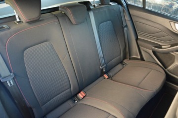 Ford Focus IV Kombi 2.0 EcoBlue 150KM 2019 Ford Focus Ford Focus 2.0 EcoBlue ST-Line 2.0 Diesel 150KM, zdjęcie 29