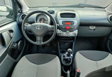 Toyota Aygo I Hatchback 5d Facelifting 1.0 VVT-i 68KM 2012 Toyota Aygo Toyota Aygo I Klima ,serwis Benzyna 68KM, zdjęcie 8