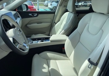 Volvo XC60 II 2026 Volvo XC 60 NOWY, Plus Dark, Wentylacja 2.0 Benzyna 250KM, zdjęcie 8