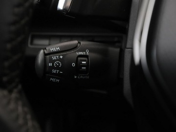 Peugeot 3008 II Crossover 1.2 PureTech 130KM 2019 Peugeot 3008 automat full LED panorama półskóra, zdjęcie 34