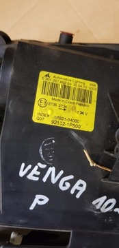 KIA VENGA 10R SVĚTLO PRAVÁ PŘEDNÍ 92102-1P500 UK