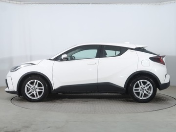 Toyota C-HR I Crossover Facelifting 1.8 Hybrid 122KM 2022 Toyota C-HR 1.8 Hybrid, Serwis ASO, Automat, zdjęcie 2