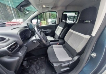 Citroen Berlingo III Osobowy M Facelifting 1.5 BlueHDi 130KM 2024 Citroen Berlingo Citroen Berlingo 1.5 BlueHdi 130 XL MAX Automat 7-Miejsc, zdjęcie 6