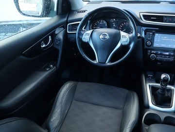 Nissan Qashqai II Crossover 1.2 DIG-T 115KM 2014 Nissan Qashqai 1.2 DIG-T, Salon Polska, zdjęcie 6