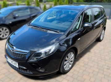 Opel Zafira C Tourer 1.4 Turbo ECOTEC 140KM 2015 OPEL ZAFIRA C TOURER BEZWYPADKOWA SUPER STAN PIERWSZY WŁAŚCICIEL