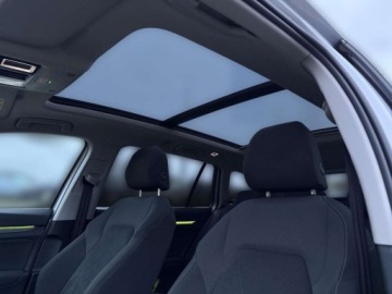 Volkswagen Golf VIII Variant 2.0 TDI 150KM 2022 Volkswagen Golf Matrix Panorama Head-UP Harman DCC ASO FV23 2.0, zdjęcie 17