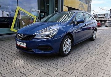 Opel Astra K Sportstourer Facelifting 1.2 Turbo 130KM 2020 Opel Astra 1,2 benz (130KM) klimatyzacja, tempomat, pdc, navi 1.2 Benzyna