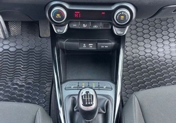 Kia Rio IV Hatchback 5d 1.4 DOHC 100KM 2017 Kia Rio 1.4 100KM Navi Climatronic Kamera Led Bezwypadkowy Dla wymagajacy, zdjęcie 16