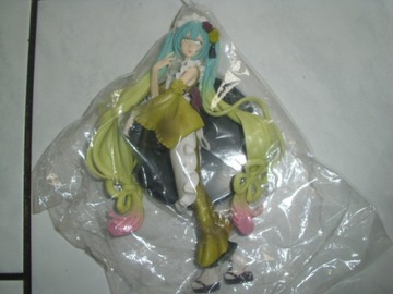 аниме рисунок Хацунэ Мику кимоно