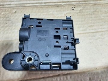 AUDI A5 S5 RS5 8T ROZDĚLOVAČ PROUDU K98K051B