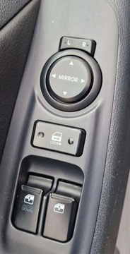 Hyundai H1 II Wagon 2.5 CRDi 170KM 2010 Hyundai H-1 TRAVEL 2.5 CRDI 170KM Skora 8 Foteli 2xKlima 2.5 Diesel 170KM, zdjęcie 13