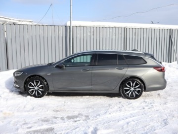 Opel Insignia II Sports Tourer 2.0 CDTI 170KM 2018 Opel Insignia 2.0 CDTI, Serwis ASO, 167 KM, zdjęcie 2
