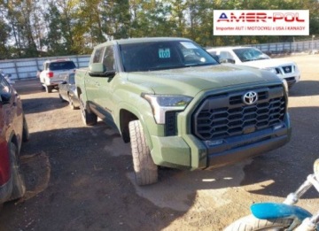 Toyota Tundra II 2022 Toyota Tundra 2022, 3.4L, 4x4, SR5 TRD SPORT, od ubezpieczalni 3.4 Benzyna