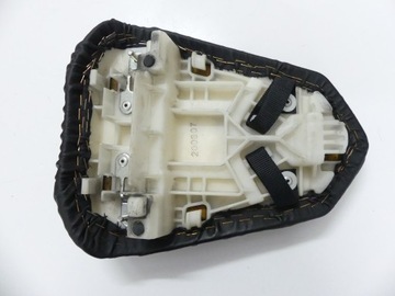 SIEDZENIE KANAPA PASAŻERA YAMAHA YZF R1 07-08