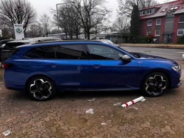 Skoda Superb IV Kombi 2.0 TDI 193KM 2026 SKODA Superb Sportline 2.0 TDI 4x4 DSG Combi 193KM 2026, zdjęcie 1