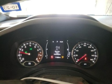 Jeep Renegade 2020 Jeep Renegade 2020, 2.4L, 4x4, LATITUDE, po gradobiciu, zdjęcie 9