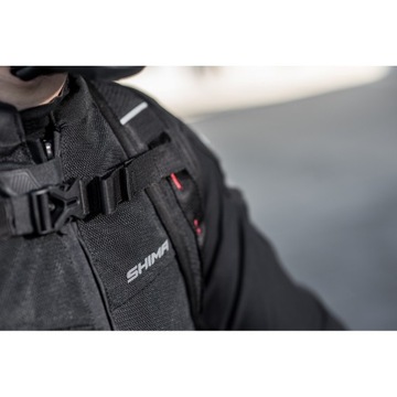 Мотоциклетный рюкзак SHIMA AYRO ЧЕРНЫЙ, 24 л.