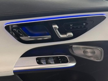 Mercedes GLC C254/X254 Coupe 2.0 200 204KM 2025 GLC Coupe 200 4-Matic AMG Line 2.0 (204KM) 2025, zdjęcie 9