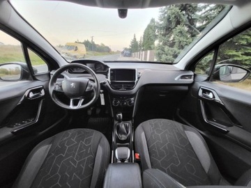 Peugeot 2008 I SUV Facelifting 1.5 BlueHDI 102KM 2019 Peugeot 2008 1.5 HDI 2019 1.5 Diesel 102KM, zdjęcie 9