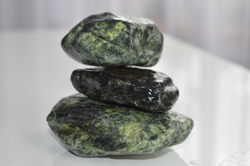 ЗЕЛЕНАЯ ГАЛЬКА GREEN&BLACK STONE GARDEN 10 КГ