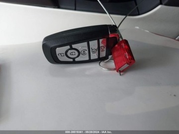 Lincoln Navigator III 2022 Lincoln Navigator 2022 LINCOLN NAVIGATOR, silnik 3.5, 44, od ubezpieczycie, zdjęcie 9