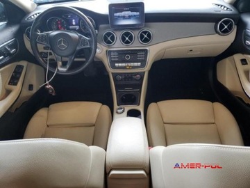 Mercedes GLA I 2018 Mercedes-Benz GLA 2018r, 2.0L, od ubezpieczalni 2.0 Benzyna 208KM, zdjęcie 7