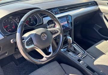 Volkswagen Passat B8 Variant Facelifting 1.5 TSI EVO 150KM 2020 Volkswagen Passat Polski salon I wlasciciel serwis ASO 1.5 Benzyna, zdjęcie 10