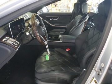 Mercedes Klasa S W223/V223 2024 Mercedes-Benz Klasa S Maybach S 580 4M 2024 4.0l 4.0 Benzyna 496KM, zdjęcie 7