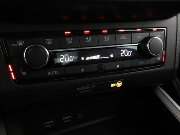 Seat Arona Crossover 1.0 EcoTSI 95KM 2017 Seat Arona Aut.klima, Podg, fotele, Tempomat,, zdjęcie 26