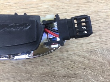 Направления ВПРАВО ВЛЕВО 2208200521 2208200621 Для MERCEDES W220 CL ​​W215 LIFT LCI