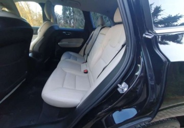 Volvo XC60 II Crossover D4 190KM 2018 Volvo XC 60 Volvo XC 60 D4 Geartronic RDesign 2.0 Diesel 190KM, zdjęcie 10