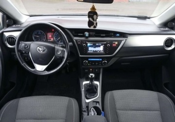 Toyota Auris II 2013 Toyota Auris Toyota Auris 2.0 Diesel 121KM, zdjęcie 5