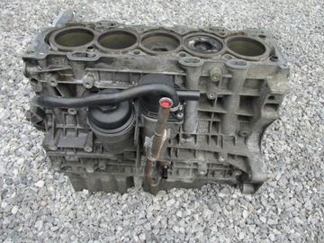 BLOK MOTOR SPODEK VOLVO S60 S80 V70 2.4 D5