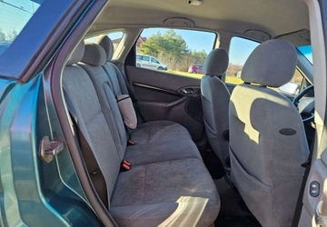 Ford Focus I Sedan 1.6 16V 100KM 1998 Ford Focus Ford Focus 1.6 Ambiente 1.6 Benzyna 100KM, zdjęcie 15