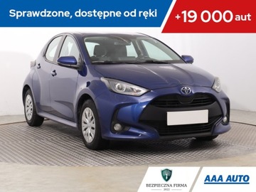 Toyota Yaris IV Hatchback 1.5 Dynamic Force 125KM 2023 Toyota Yaris 1.5 VVT-i, Salon Polska