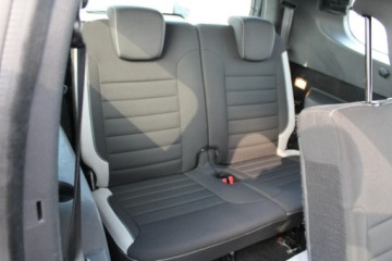 Dacia Lodgy Minivan Facelifting 1.5 Blue dCi 115KM 2022 Dacia Lodgy Stepway Comfort Blue dCi 115 7-os, zdjęcie 28