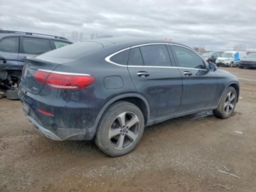 Mercedes GLC C254/X254 2023 Mercedes-Benz GLC 300 Coupe 4matic 2023 2.0 Benzyna 255KM, zdjęcie 3