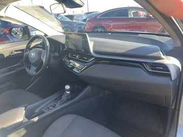 Toyota C-HR I Crossover Facelifting 1.8 Hybrid 122KM 2022 Toyota C-HR Automat Hybrid Kamera Podgrzewanie, zdjęcie 10