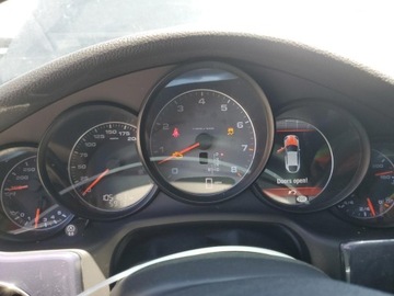 Porsche Panamera I Liftback 4.8 V8 400KM 2012 Porsche Panamera S 2012 4.8l 4.8 Benzyna 400KM, zdjęcie 9