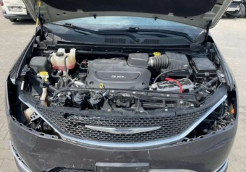 Chrysler Pacifica II 2017 Chrysler Pacifica 2017 Chrysler Pacifica - W POLSCE, po oplatach i akcyzie, zdjęcie 9