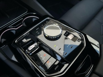 BMW Seria 5 G90-91 2026 BMW Seria 5 540d xDrive Sport Sedan 3.0 (303KM) 2026, zdjęcie 12