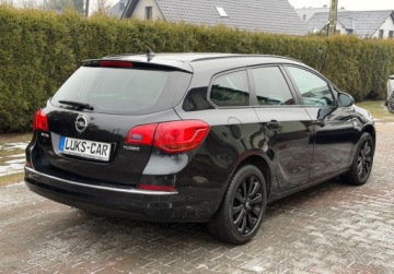 Opel Astra J Sports Tourer Facelifting 1.4 Turbo ECOTEC 140KM 2013 Opel Astra 1,4 TURBO 140KM Climatronic Xenon LED Navi Bezwypadkowy Serwis, zdjęcie 6