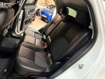 Land Rover Discovery Sport SUV 2.0 Si4 240KM 2017 Land Rover Discovery Sport 2.0 Benzyna 240KM, zdjęcie 31