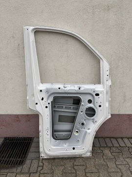 DVEŘE LEVÉ PŘEDNÍ VW CRAFTER II 7C 17- MAN TGE 7C0831055C