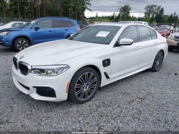 BMW Seria 5 G30-G31 2019 BMW Seria 5 2019 BMW 530E IPERFORMANCE 2.0 Hybryda Plug-in 180KM, zdjęcie 2