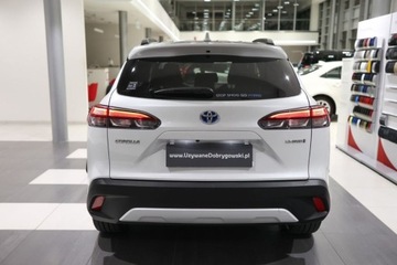 Toyota Corolla Cross 2.0 Hybrid Dynamic Force 197KM 2023 Toyota Corolla Cross Cross 2.0 Hybrid Style 2.0 Hybryda 197KM, zdjęcie 4