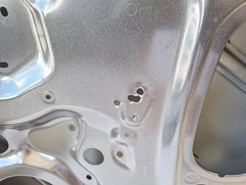 AUDI Q5 80A DVEŘE PRAVÝ ZADNÍ ORIGINÁLNÍ